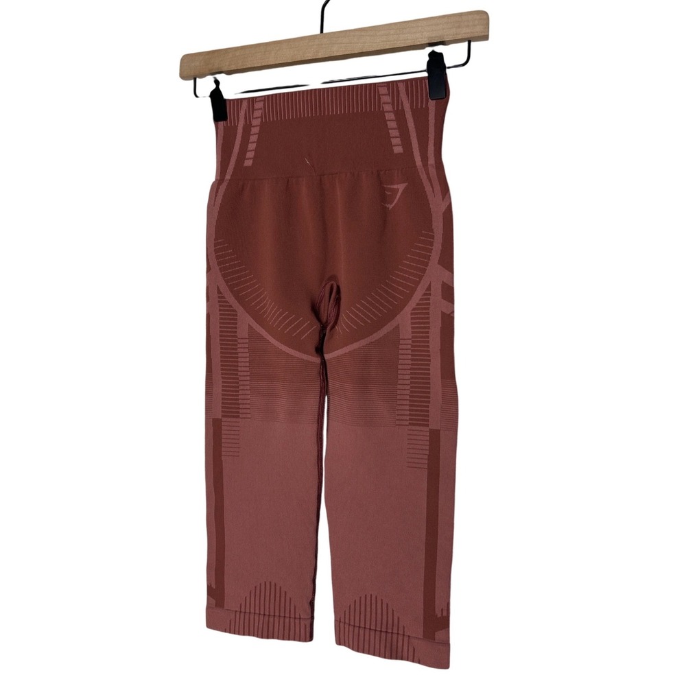 Gymshark Geo Seamless‎ Contour Fit Workout Shorts Rust Pink Size XS EUC